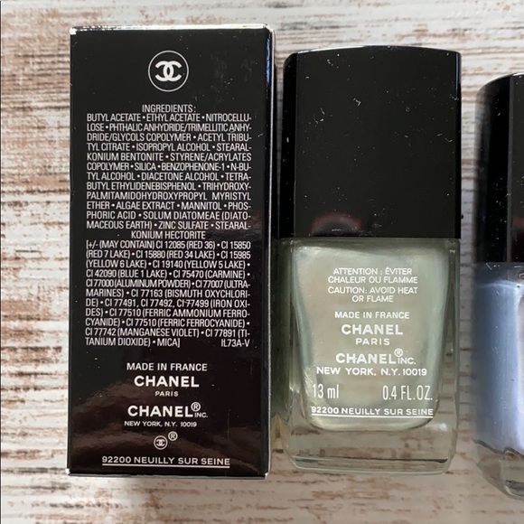 Bundle of 2 CHANEL Spring Color Nail Colour - Picture 2 of 8